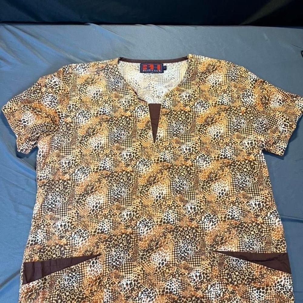 Leopard print Scrub top with brown trim
